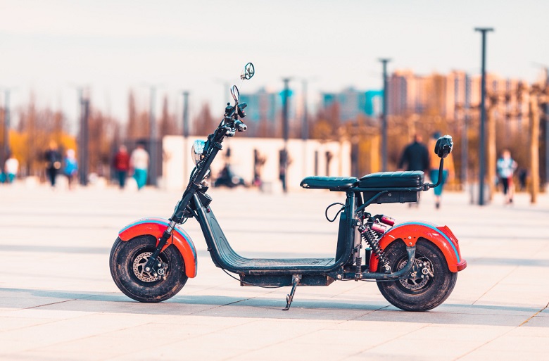 exemplo de modelo de equipamento de mobilidade individual autopropelido