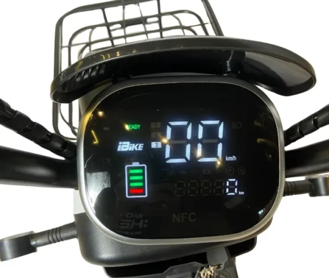 scooter-eletrica-joy-super-800w-painel-768x768